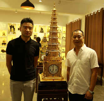 銅鑄雕刻時(shí)光，細(xì)節(jié)處盡顯匠心獨(dú)具